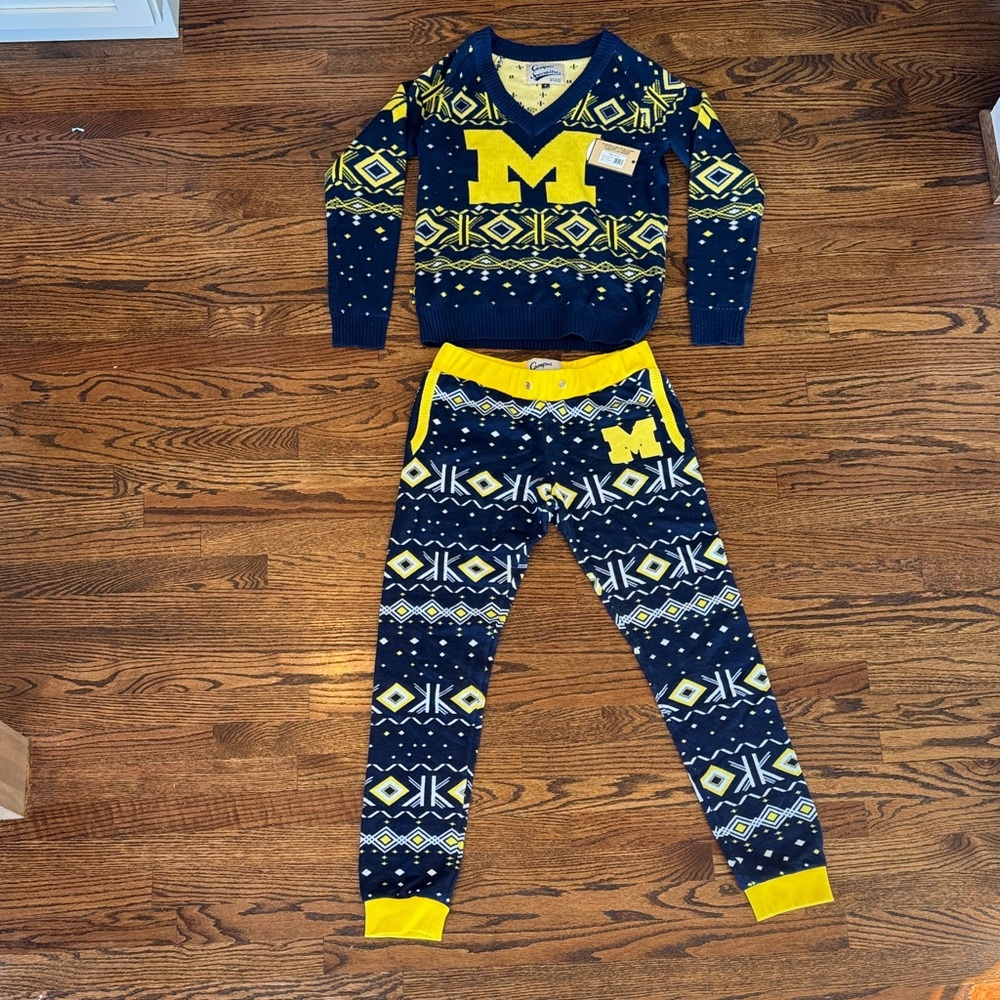 Tipsy Elves University of Michigan sweater set- medium